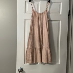 Women’s linen summer dress